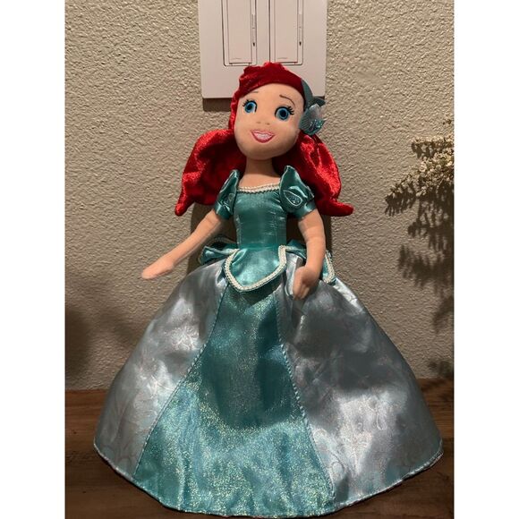 NWOT Disney Parks Ariel & Aurora Princess Flip Doll Plush - Picture 1 of 13